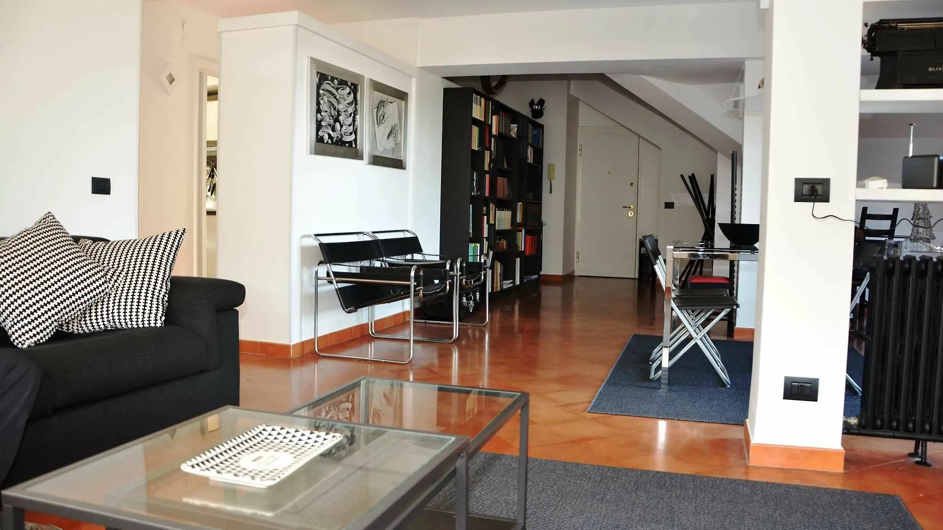 Design Apartment In Rome Italy
